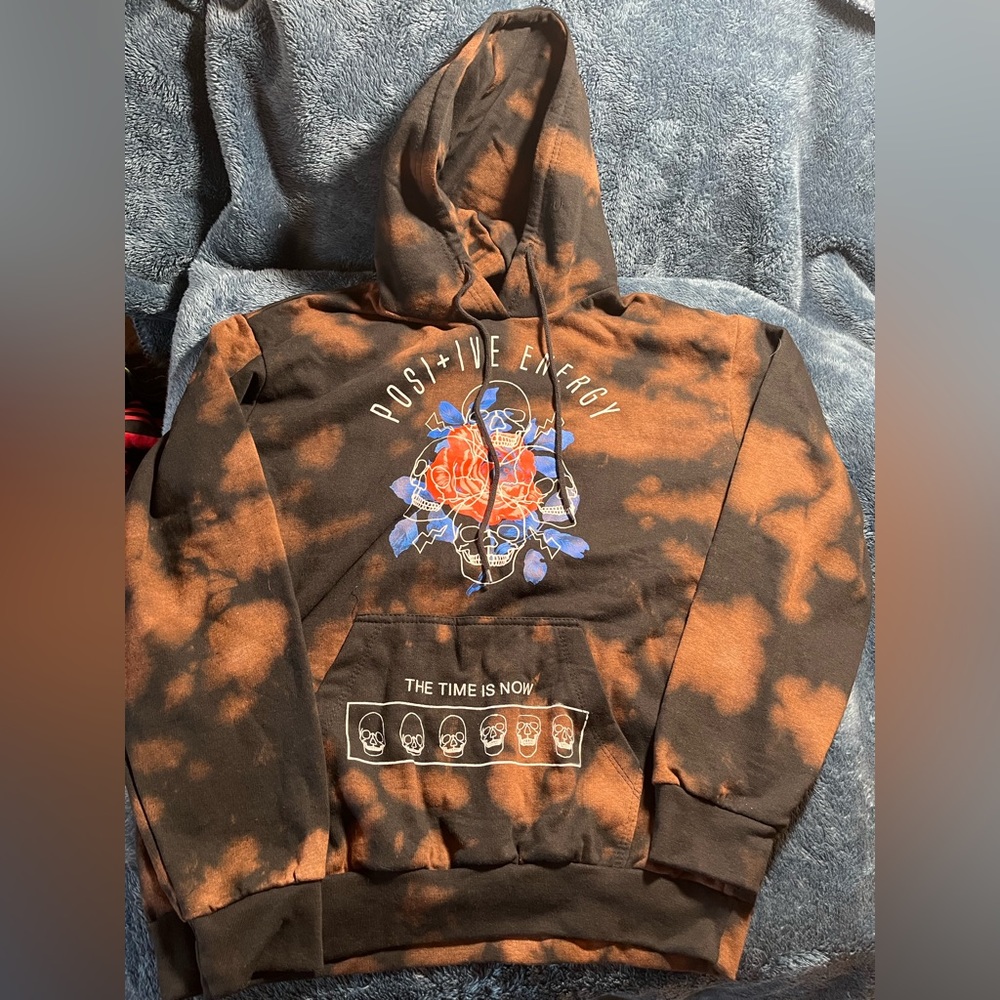 Men’s positive energy skull design hoodie
